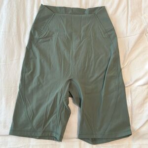 Buff bunny bike shorts